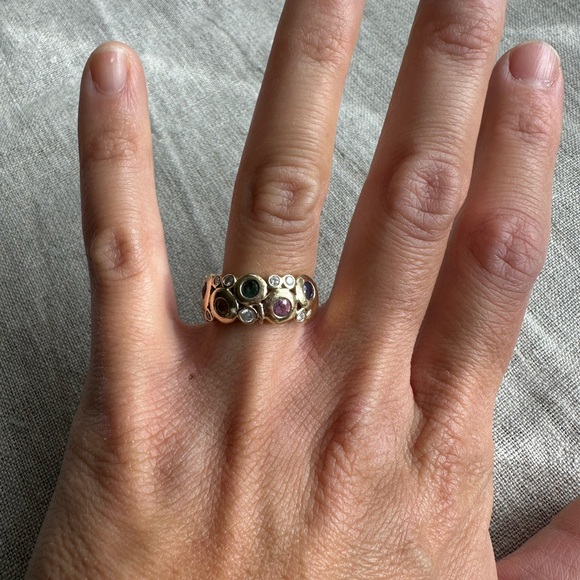 Gold Floral Cluster Ring - Picture 1 of 9